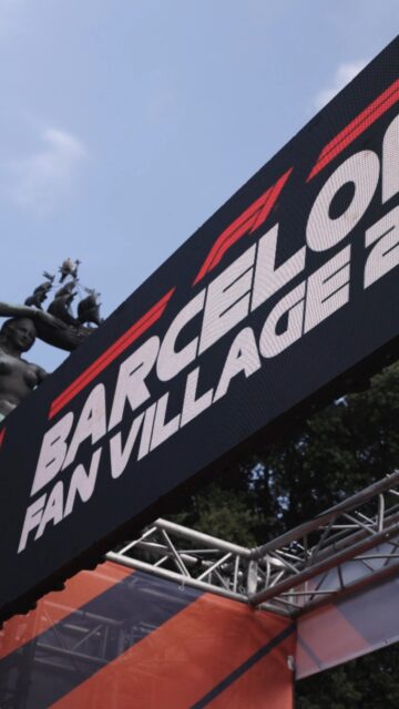 👋 L'#F1 ha arribat a Barcelona!!!! Plaça Catalunya ja batega al ritme del #F1Barcelona Fan Village! 💗 

La #F1 ha llegado a Barcelona! Plaça Catalunya ya late al ritmo del #F1Barcelona Fan Village! 💗

#F1 has landed in Barcelona! Plaça Catalunya is already beating to the rhythm of the #F1Barcelona Fan Village! 💗